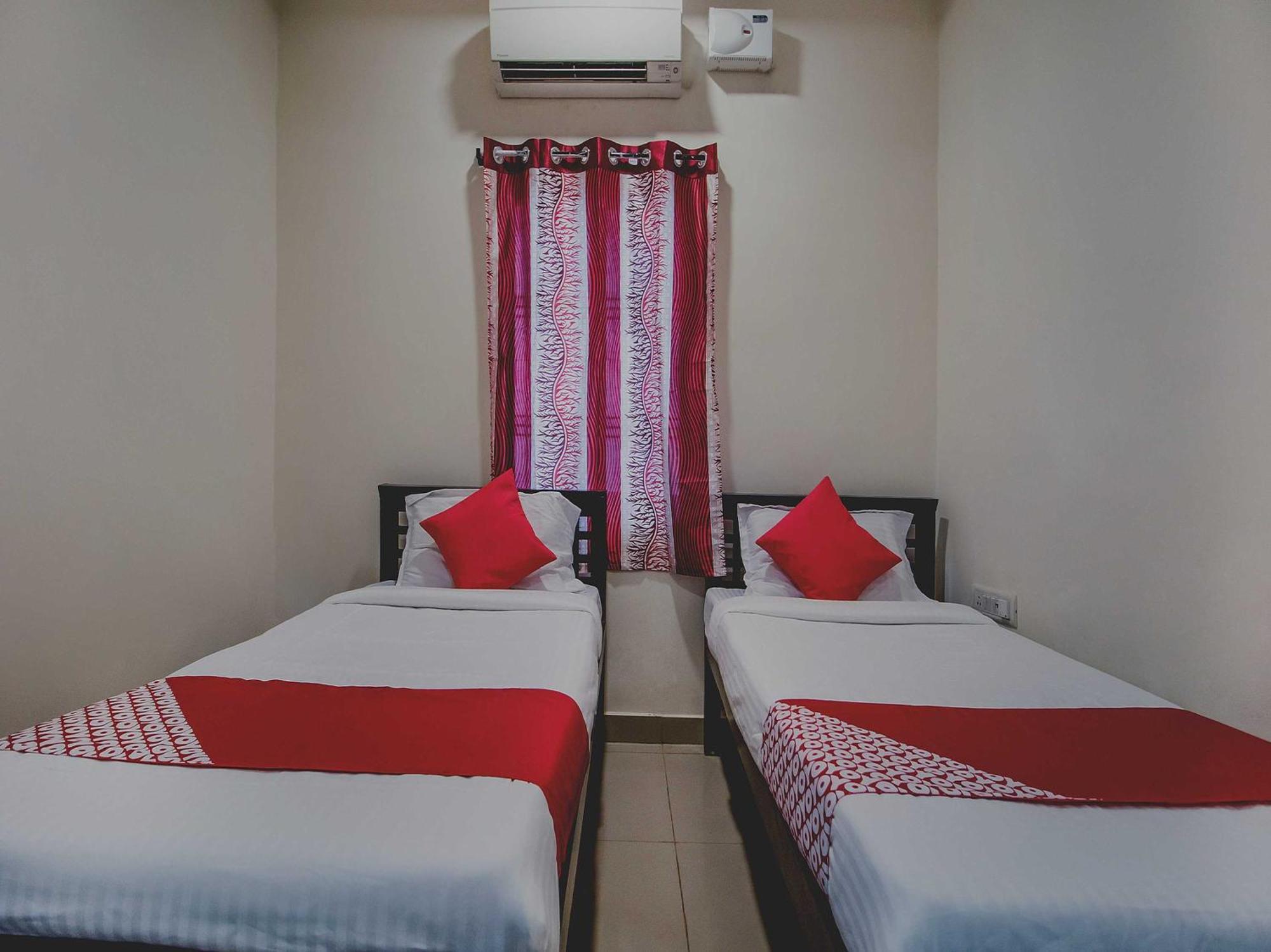 Hotel O Grand Brundavan Secunderabad Bagian luar foto