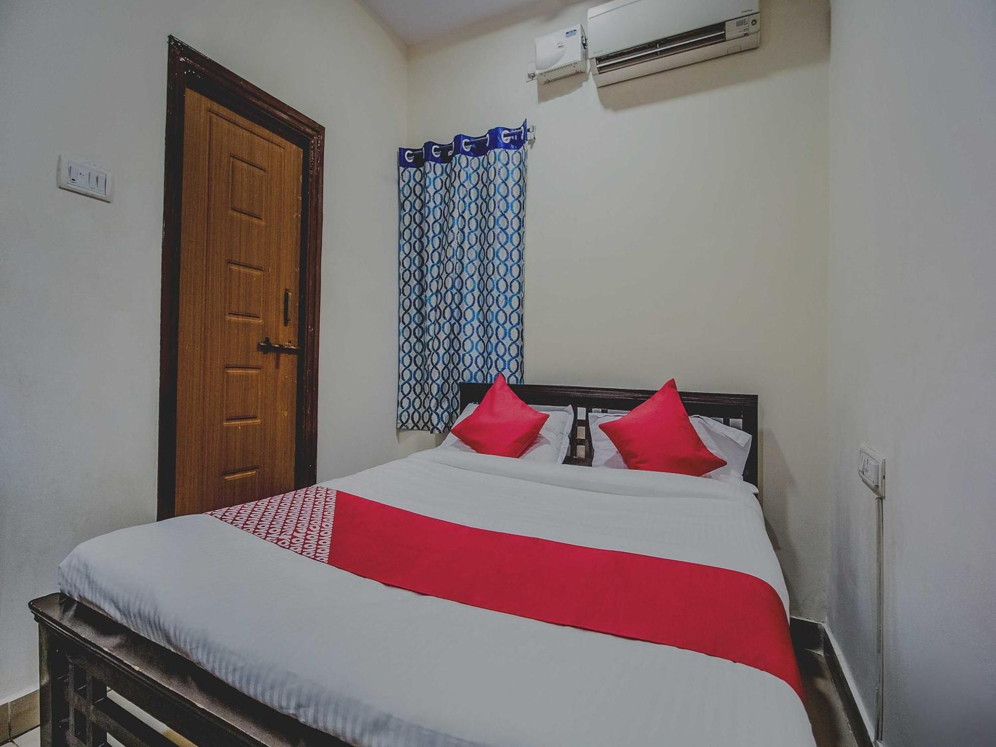 Hotel O Grand Brundavan Secunderabad Bagian luar foto