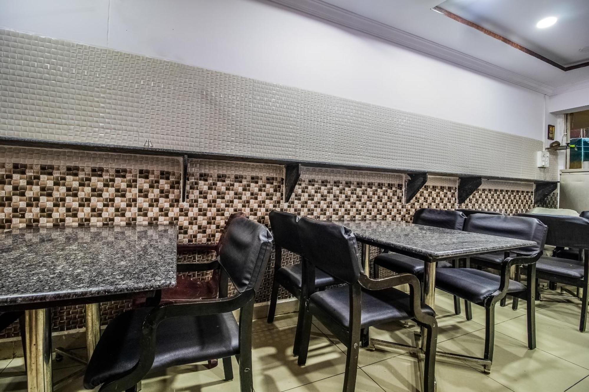 Hotel O Grand Brundavan Secunderabad Bagian luar foto